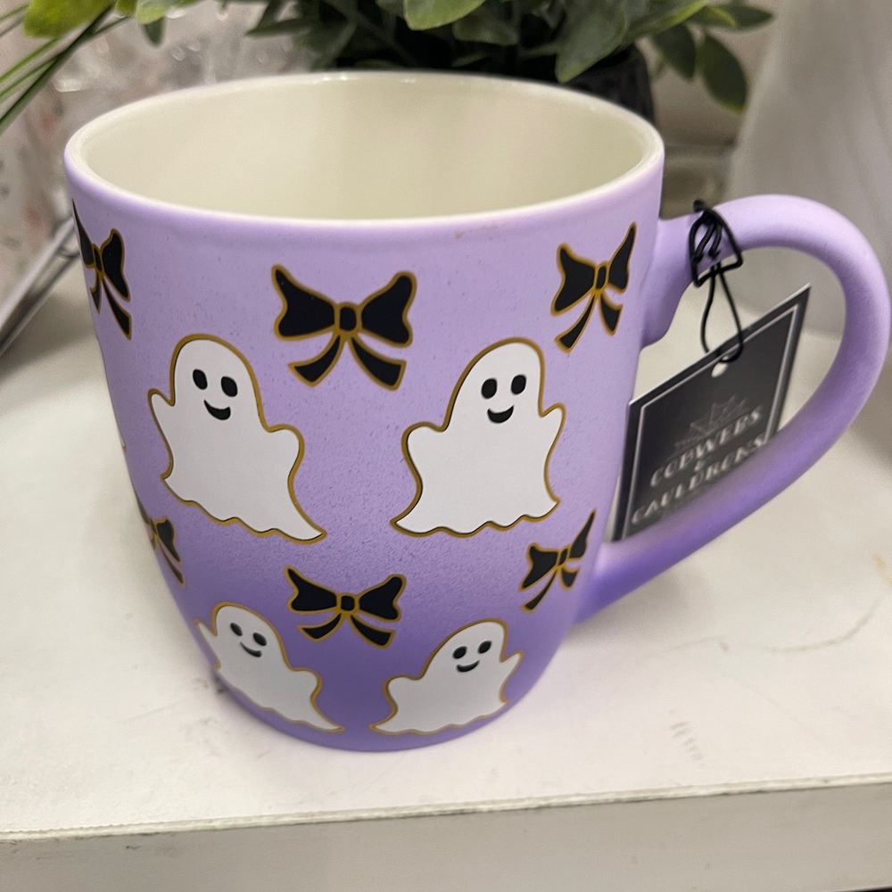 Halloween Purple Ghost w/ Black Bow Ribbon Smooth Matte Soft Touch NWT